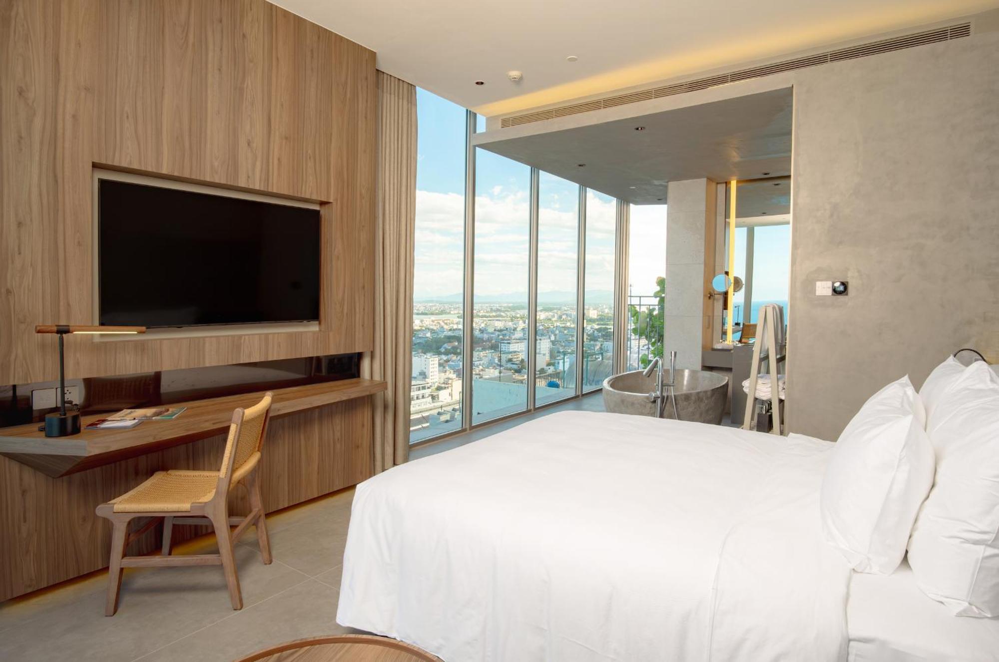 M Hotel Danang Da Nang Exterior foto A bedroom at the hotel